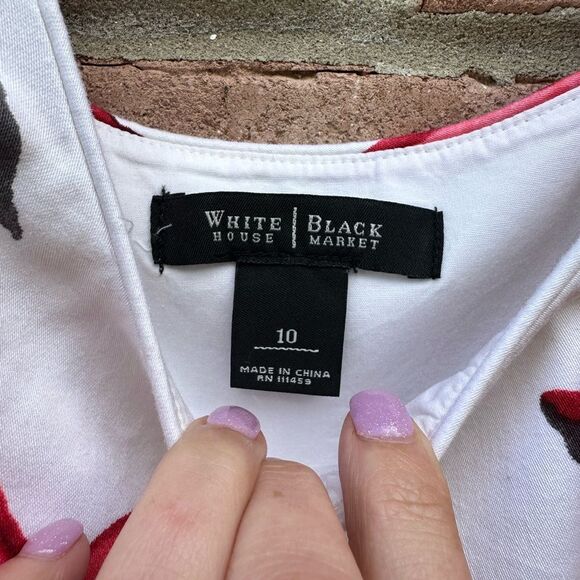 Floral Sleeveless Dress with Red Roses - Picture 4 of 7